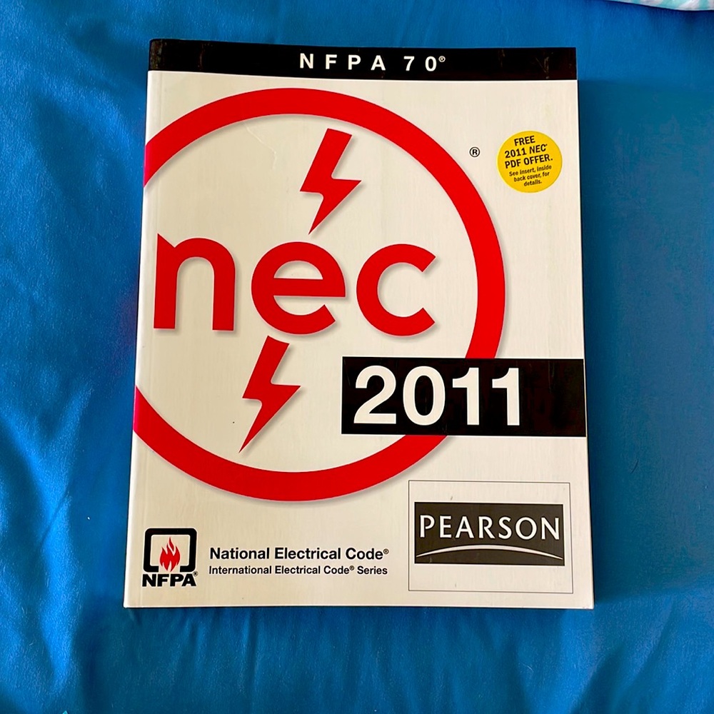 NEC 2011 National Electrical Code - Picture 1 of 3